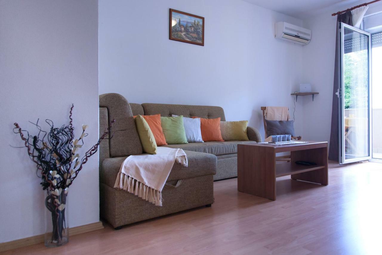 Apartment Helga Liznjan Ngoại thất bức ảnh