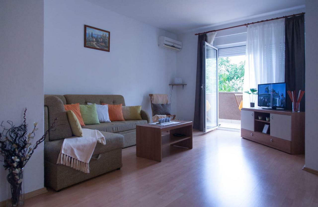 Apartment Helga Liznjan Ngoại thất bức ảnh