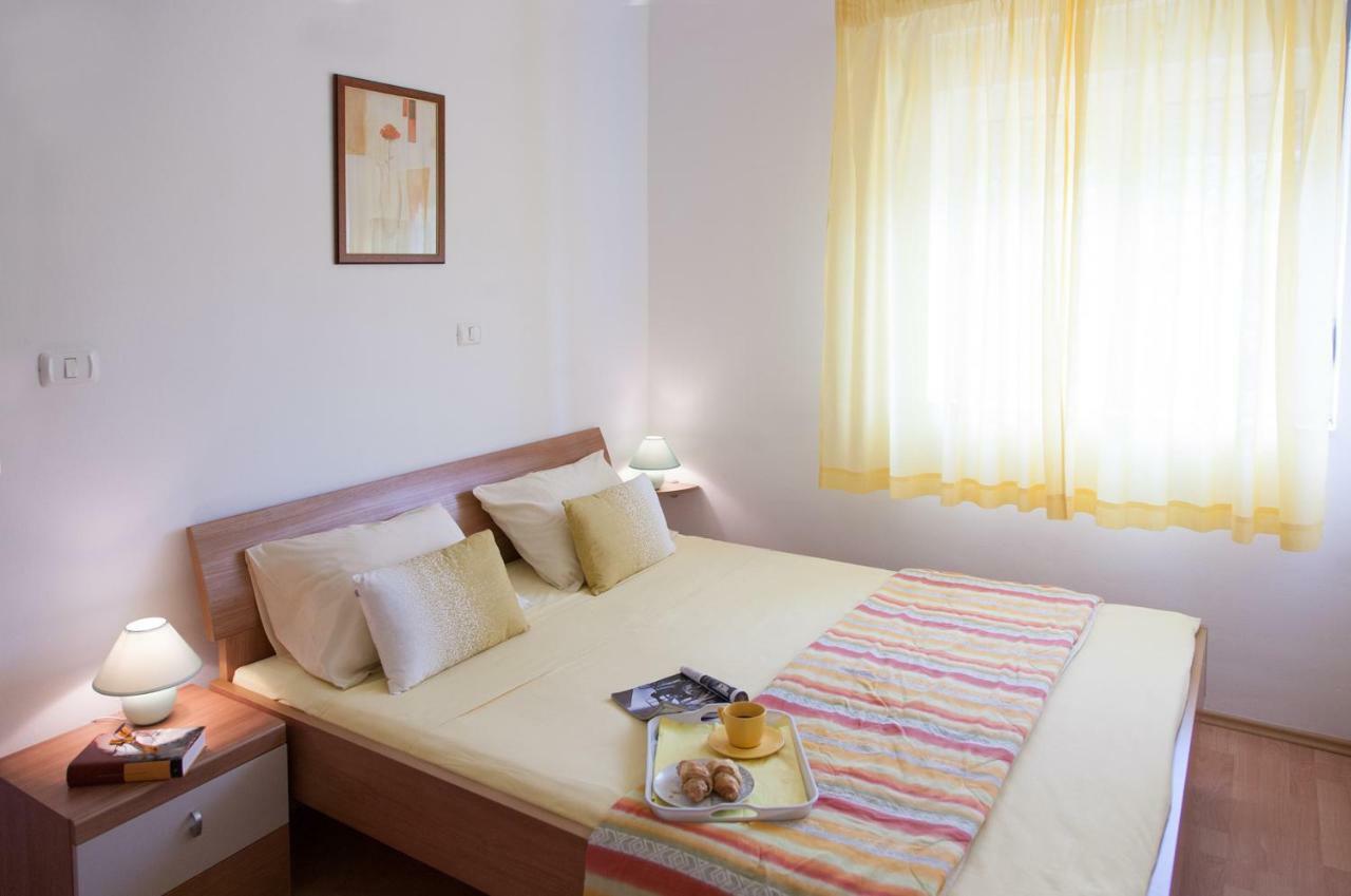 Apartment Helga Liznjan Ngoại thất bức ảnh