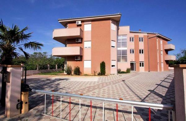 Apartment Helga Liznjan Ngoại thất bức ảnh