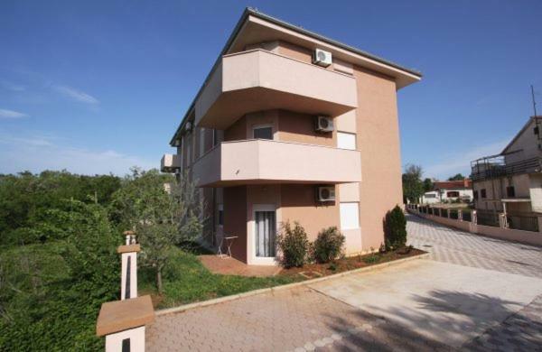 Apartment Helga Liznjan Ngoại thất bức ảnh